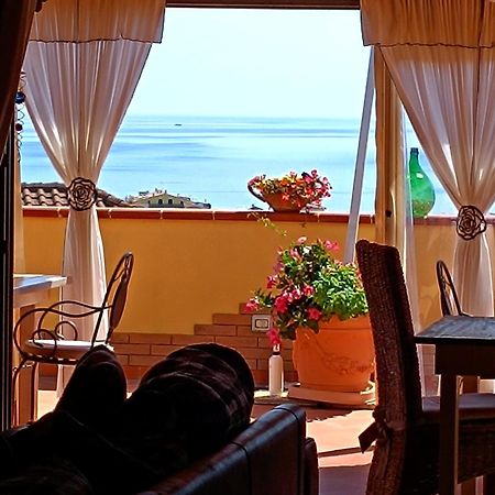 Antigua B&B Porto Potenza Picena Exterior photo